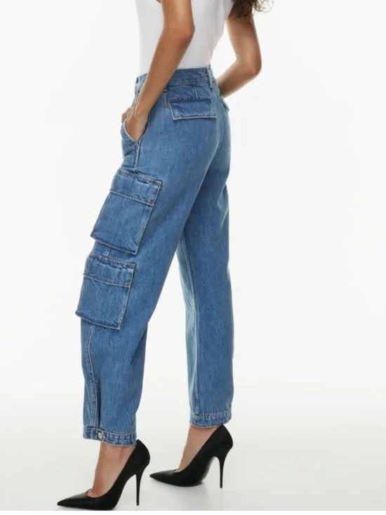 Aritzia Denim Forum The 90's Millie hi-rise cargo jeans loose barrel sz 26 - Picture 2 of 10